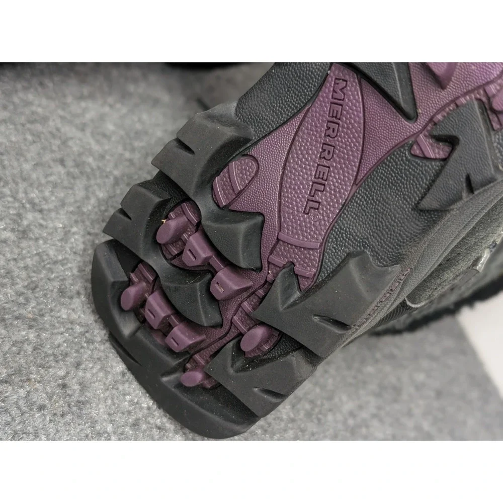 Merrell Black Damson‎ Women's Size 8 Hiking Boots 200 Gram Insulated J097136C
